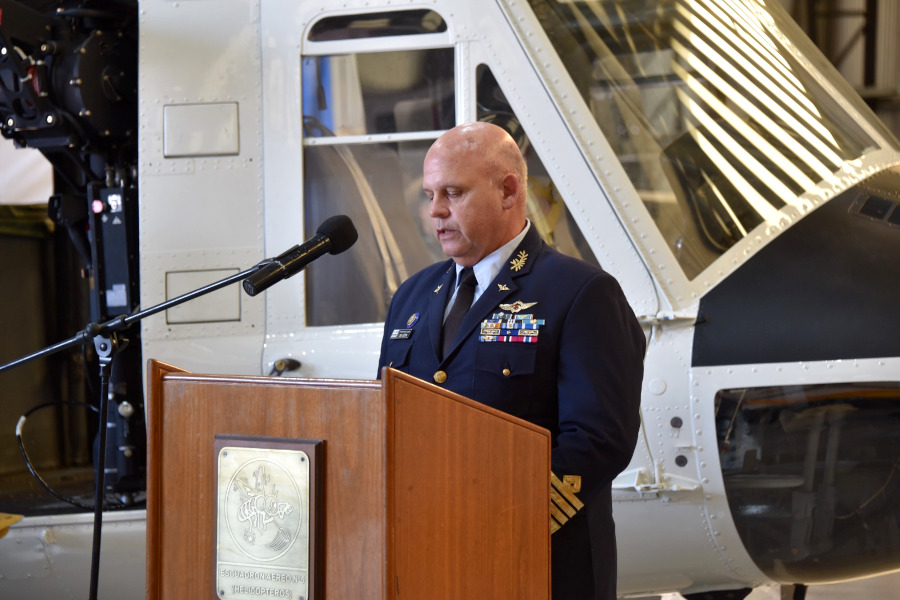 Comandante en Jefe de la Fuerza Aérea Uruguaya haciendo uso de la palabra