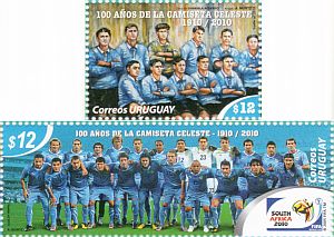 Ilustración del equipo de deportistas de 1910 que conformaba el plantel de Uruguay de fútbol y el de 2010.