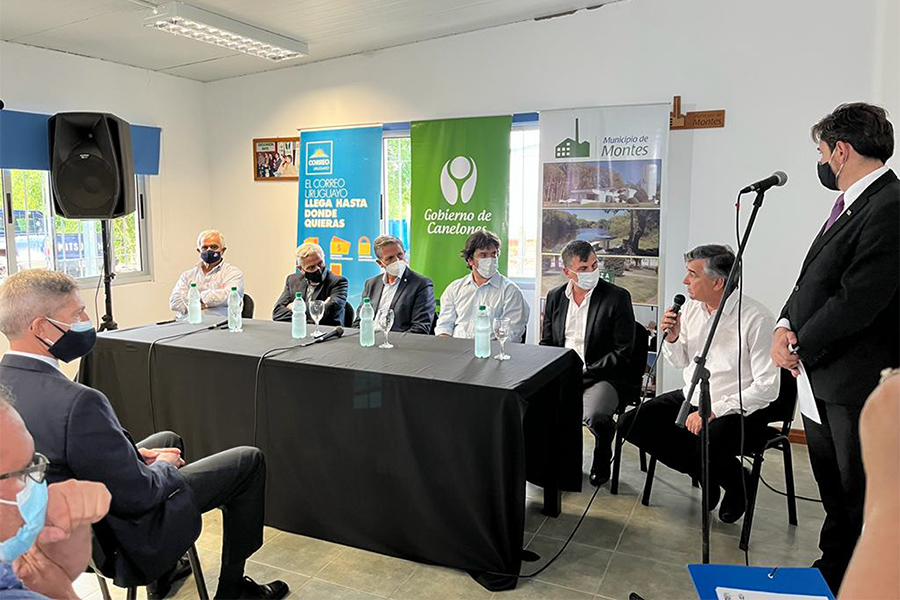 Mesa de autoridades