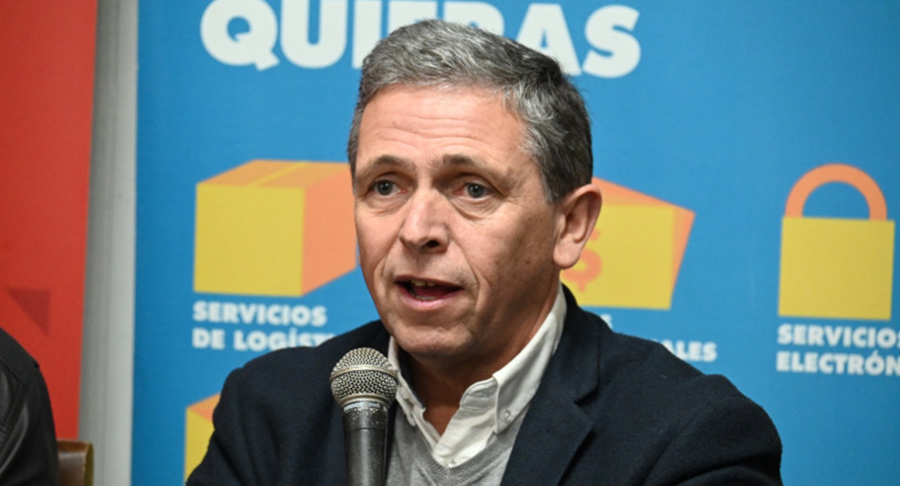 Presidente de Correo Uruguayo, Cnel. (R) Rafael Navarrine