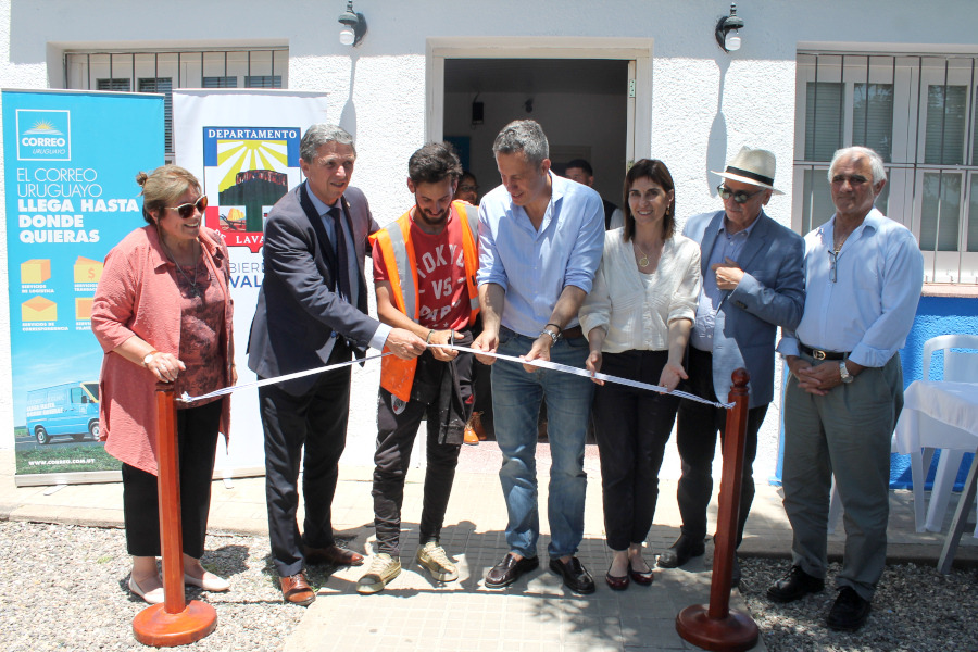 Autoridades inauguran el local del Centro de Cercanía