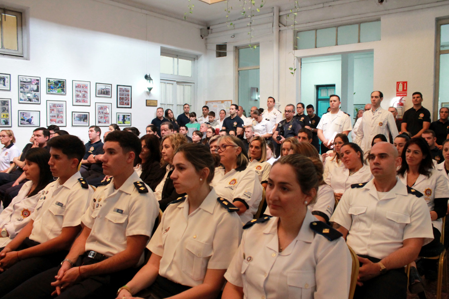 Integrantes de Policía Científica presentes en el acto