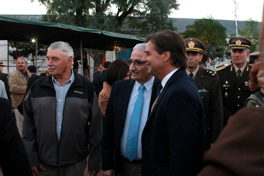 Vicepresidente de Correo Uruguayo y Presidente de la República