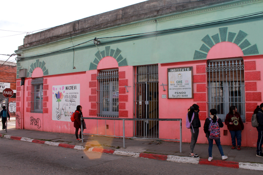 Fachada del Instituto NA.CRE.VI.