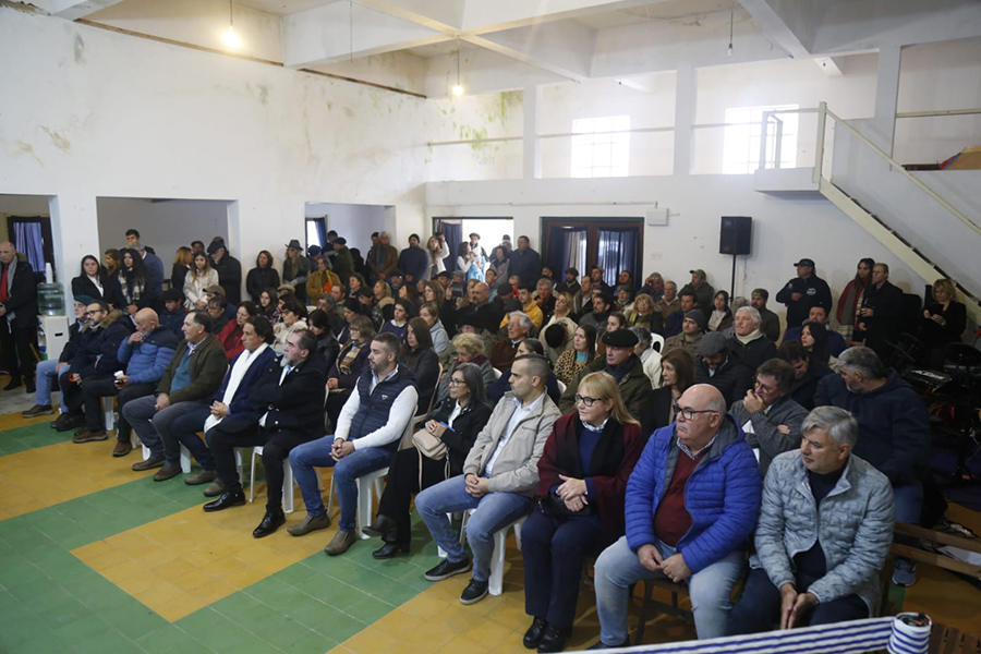 Público asistente al acto