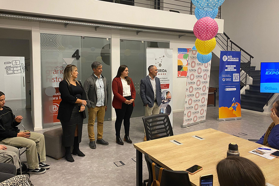 Integrantes de las instituciones participantes brindaron talleres a emprendedores y empresarios