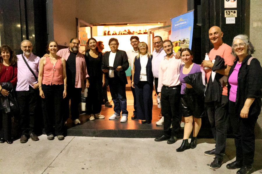 Autoridades y asistentes al evento