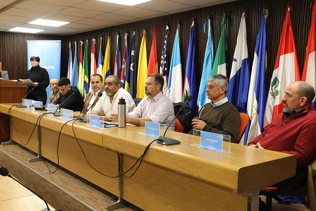 Directorio de la Administración Nacional de Correos durante la presentación del Plan Estratégico a los funcionarios del organismo.