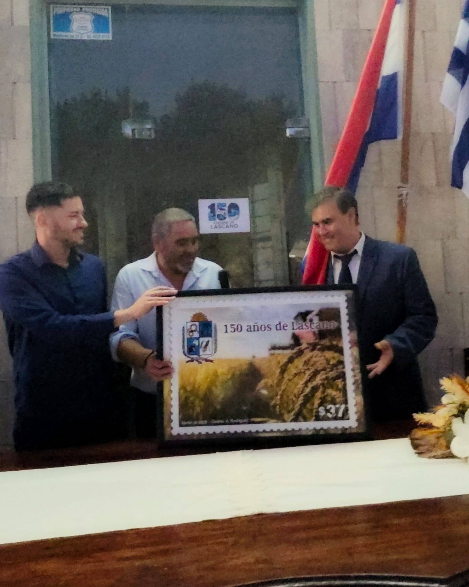 En la ciudad de Lascano Correo Uruguayo realizó el lanzamiento de un sello conmemorativo por los 150 años de la fundación de dicha ciudad.