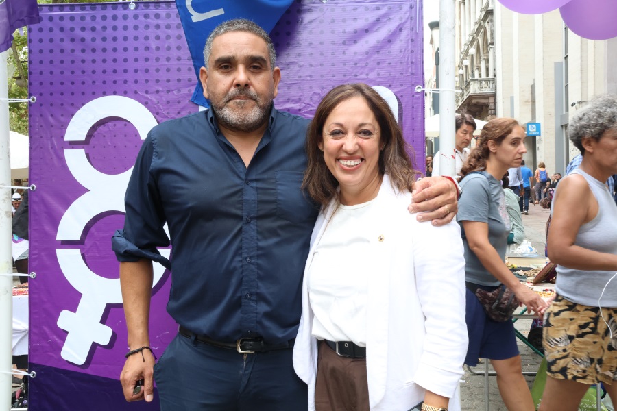 Plaza Matriz fue escenario de una jornada de encuentro con la comunidad en el marco de la conmemoración del Día Internacional de la Mujer.