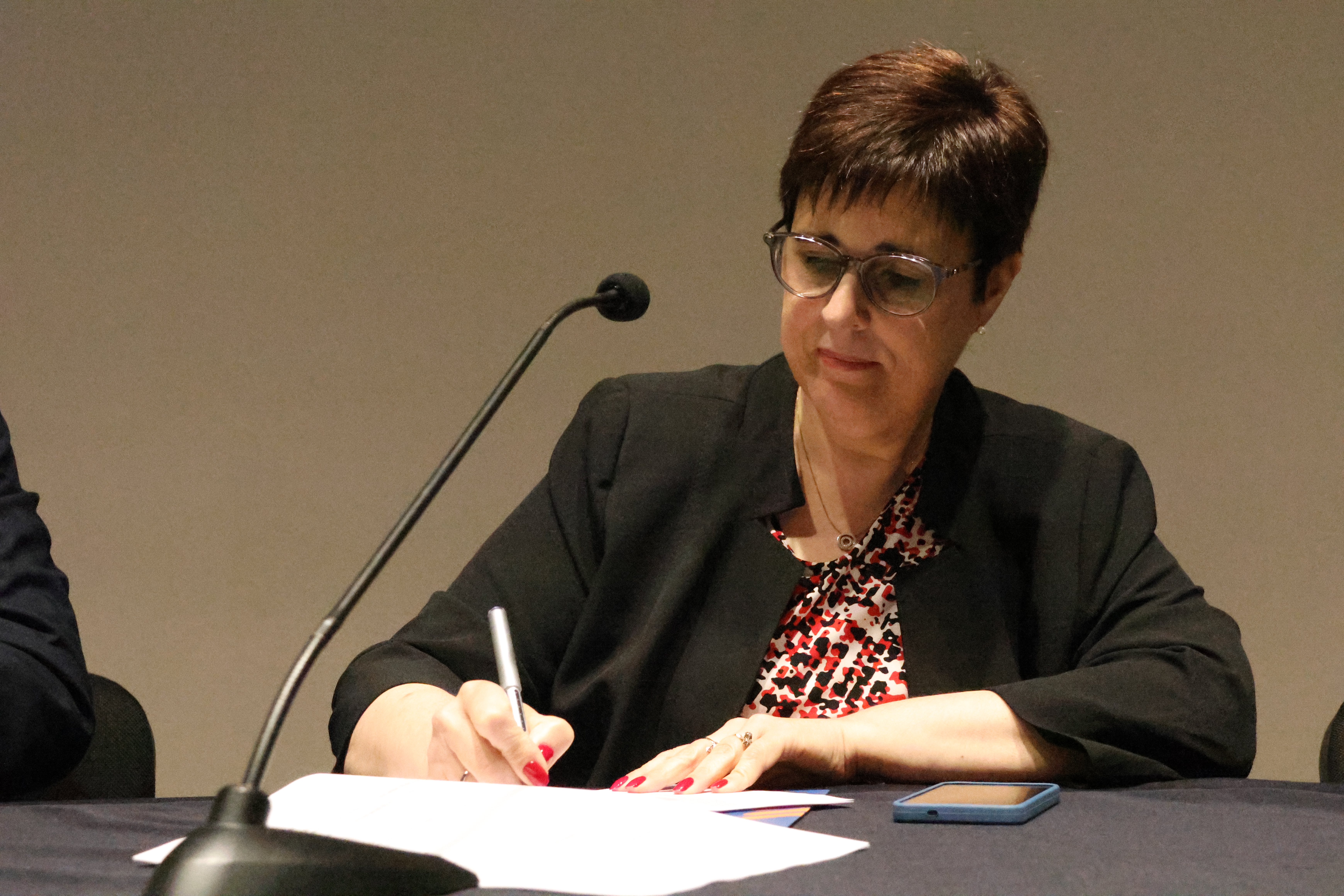 En el salón de actos de Torre Ejecutiva autoridades de Correo Uruguayo y la Agencia de Compras Estatales (ARCE) y Correo Uruguayo firmaron un acuerdo que permitirá a la ciudadanía el acceso a información así como la realización de trámites relacionados al Registro Único de Proveedores del Estado (RUPE)