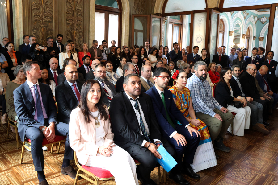 En un acto realizado en el Palacio Santos, sede del Ministerio de Relaciones Exteriores, Correo Uruguayo lanzó una hoja filatélica conmemorativa por los 125 años de las relaciones diplomáticas entre Uruguay y México