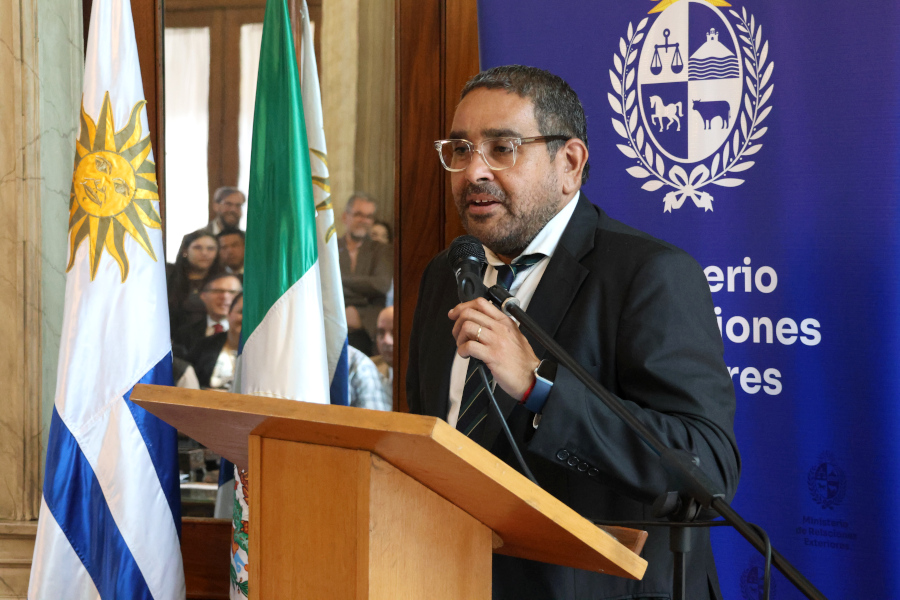 En un acto realizado en el Palacio Santos, sede del Ministerio de Relaciones Exteriores, Correo Uruguayo lanzó una hoja filatélica conmemorativa por los 125 años de las relaciones diplomáticas entre Uruguay y México
