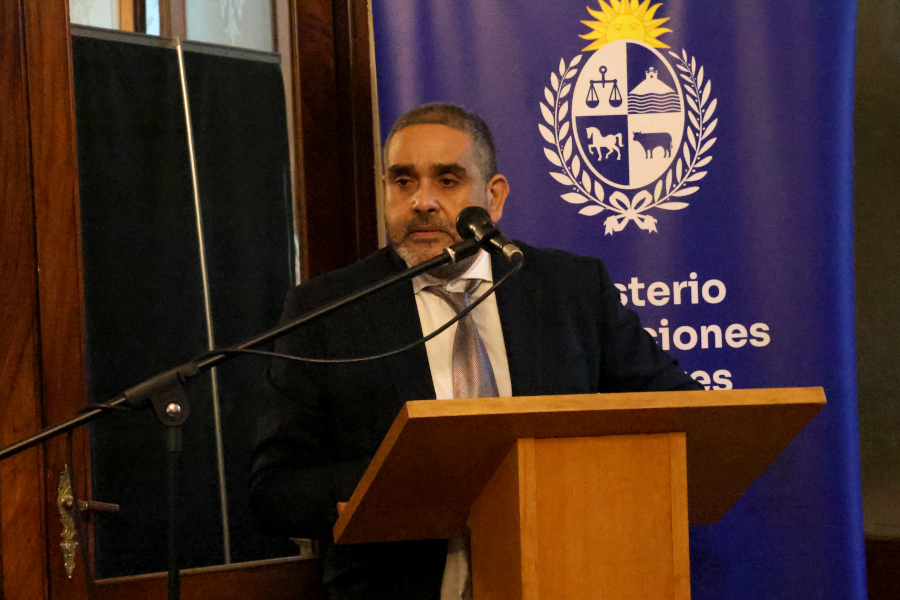 En un acto realizado en el Palacio Santos, sede del Ministerio de Relaciones Exteriores, Correo Uruguayo lanzó una hoja filatélica conmemorativa por los 96 años de las relaciones diplomáticas entre Uruguay y Costa Rica.