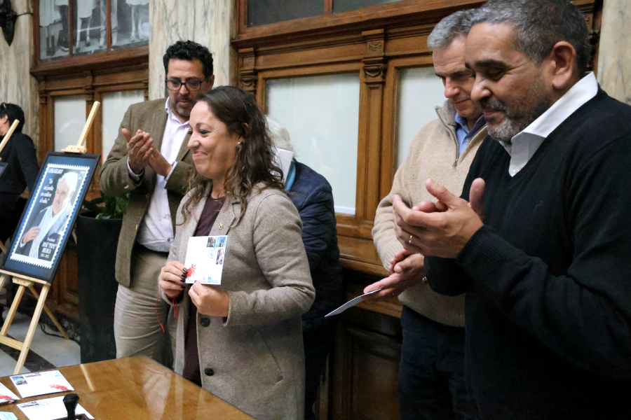 Correo Uruguayo realizó el lanzamiento de un sello conmemorativo y de una hoja filatélica en homenaje al expresidente José “Pepe” Mujica”, al cumplirse un año de su fallecimiento
