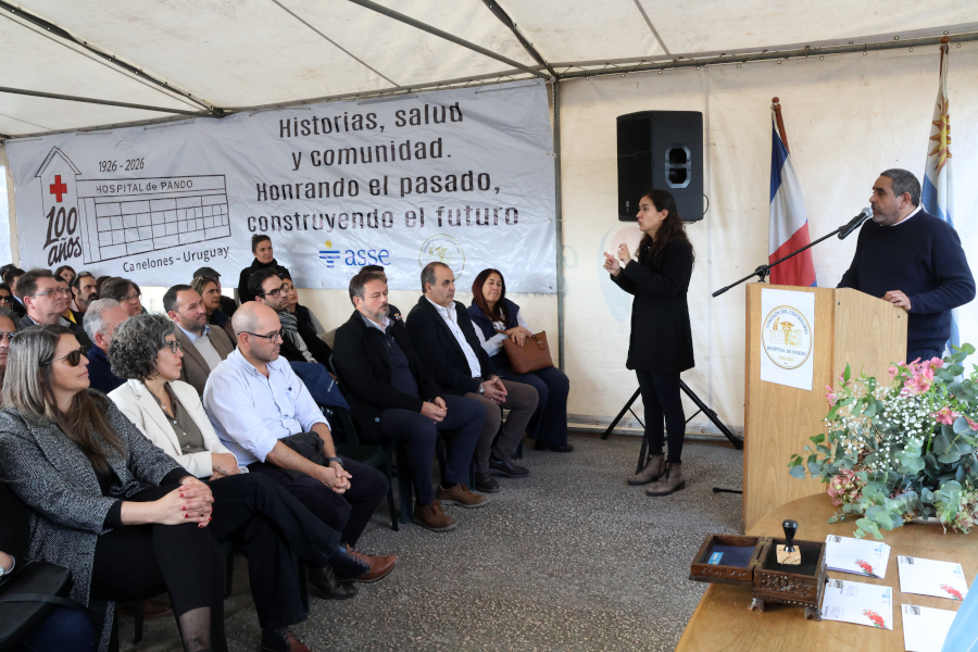 En el marco de las celebraciones por los 100 años del Hospital de Pando, Correo Uruguayo realizó el lanzamiento de un sello conmemorativo.