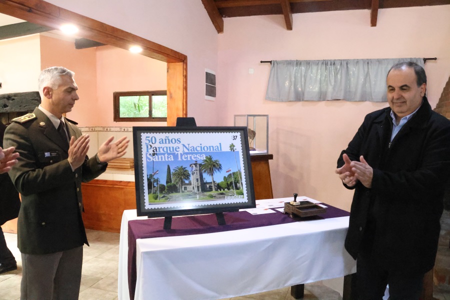 En el departamento de Rocha, Correo Uruguayo realizó el lanzamiento del sello conmemorativo por los 50 años del Parque Nacional Santa Teresa, como reconocimiento a quienes durante medio siglo han contribuido a la conservación de su patrimonio y a su desarrollo como uno de los principales puntos turísticos del país.