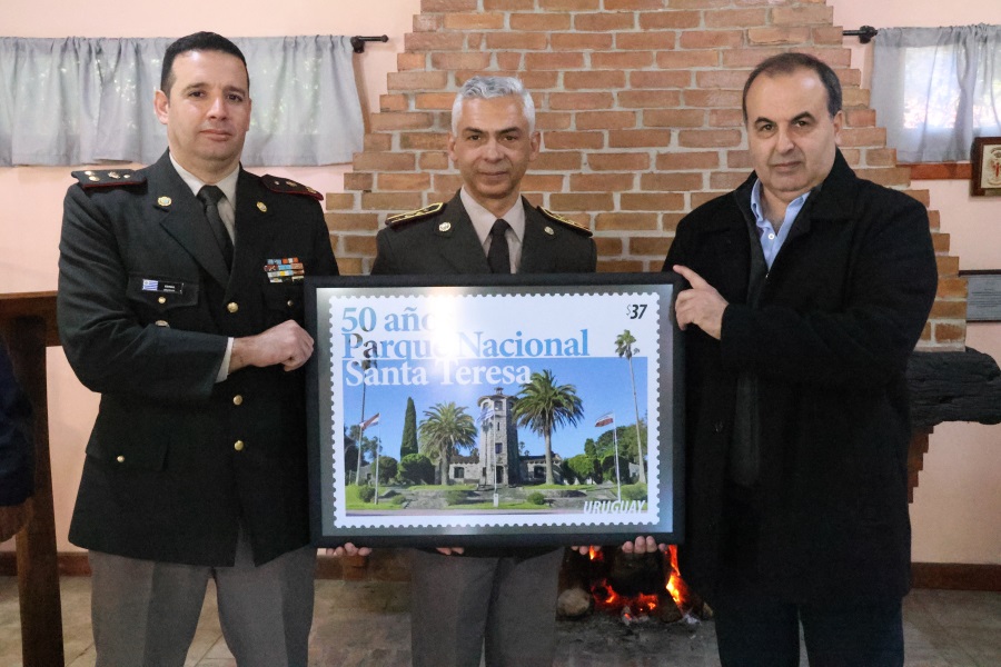 En el departamento de Rocha, Correo Uruguayo realizó el lanzamiento del sello conmemorativo por los 50 años del Parque Nacional Santa Teresa, como reconocimiento a quienes durante medio siglo han contribuido a la conservación de su patrimonio y a su desarrollo como uno de los principales puntos turísticos del país.