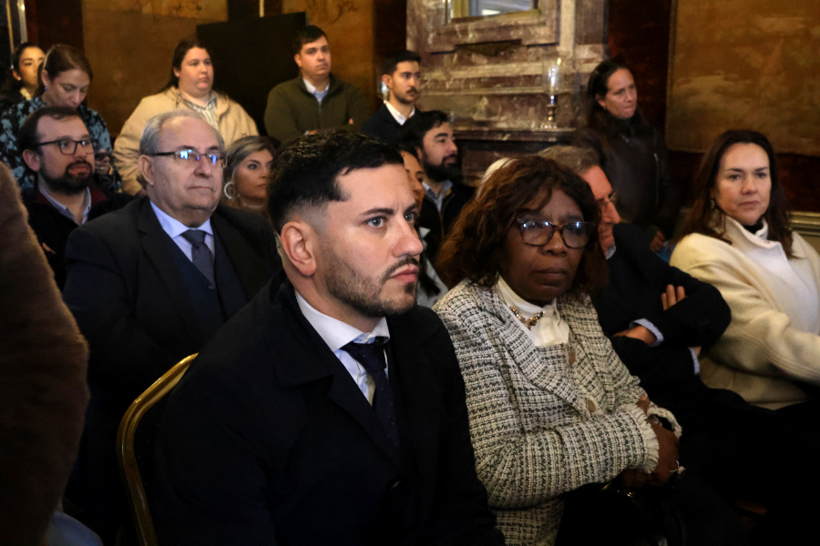 En un acto realizado en la Casa del Partido Nacional, Correo Uruguayo lanzó un sello conmemorativo por los 190 años de vida institucional de dicha fuerza política.