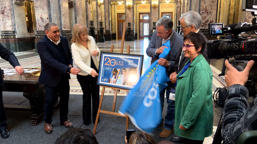 Lanzamiento de la serie de sellos conmemorativos por los 20 años de la Ley de Trabajo Doméstico en Uruguay