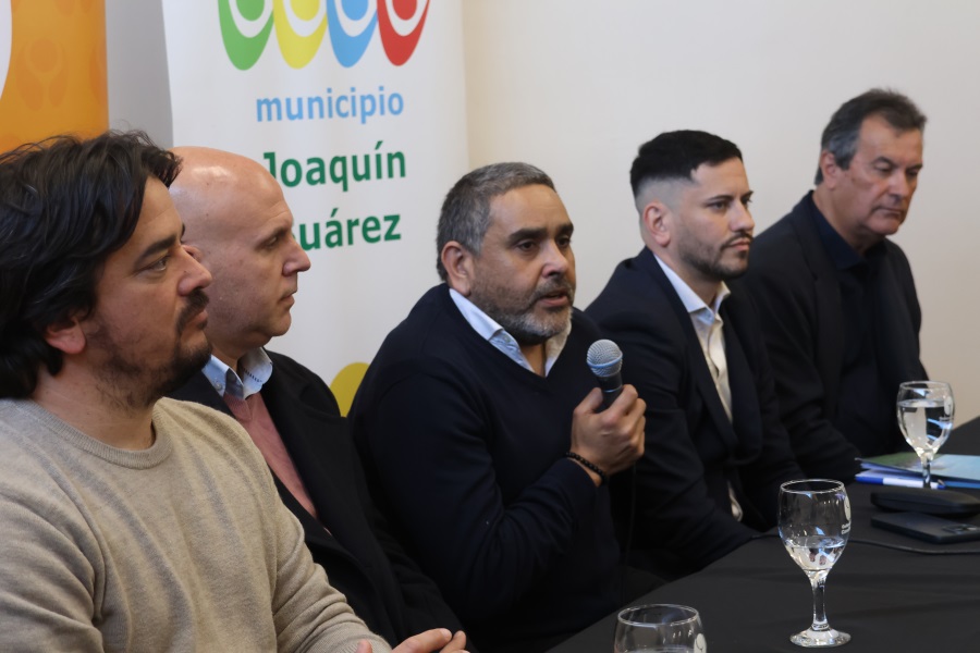 En un evento que marca un avance significativo para la ciudad de Joaquín Suárez, se inauguró el centro de cercanía número 70 del país y el número 13 del departamento de Canelones, ampliando así la red de atención personalizada para todos los ciudadanos. La apertura fue posible gracias a un convenio firmado entre la Comuna Canaria y Correo Uruguayo.