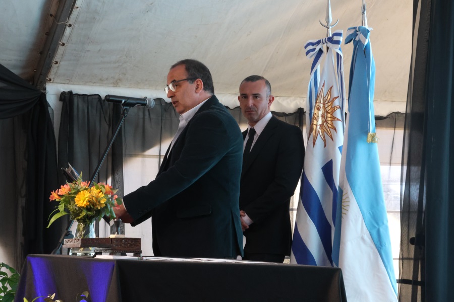 En el departamento de Río Negro, Correo Uruguayo realizó el lanzamiento de un sello conmemorativo alusivo al quincuagésimo aniversario del Puente Internacional Libertador General San Martín.