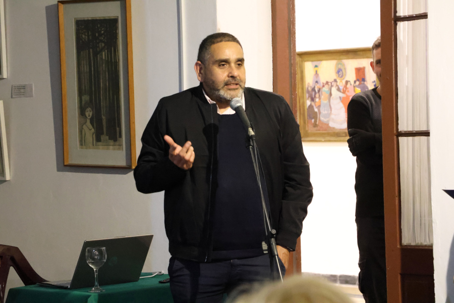 En la ciudad de San José de Mayo Correo Uruguayo realizó el lanzamiento del sello conmemorativo por los 125 años del nacimiento del escritor Francisco “Paco” Espínola
