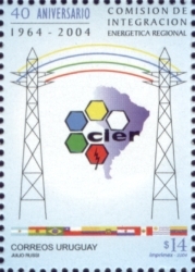 Mapa de América del Sur, rodeado por dos antenas a los costados y logo de CIER sobre el mapa.
