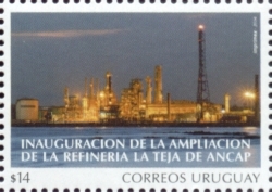 Foto de la Refinería de la Teja de Ancap