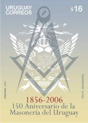 Logo de la Masonería de Uruguay sobre fondo en degrade de gris a amarillo. Debajo reza: 