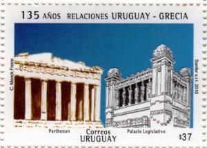 Fotografía del Parthenon y parte del Palacio Legislativo.