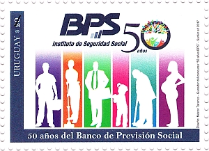 En el sello se muestran personas en diferentes etapas de su vida por la cuales reciben aportes del Banco, una niña, embarazada, un trabajador, una trabajadora, un anciano.