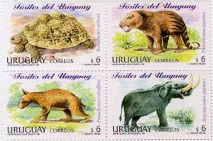 Ilustración de animales fósiles del Uruguay