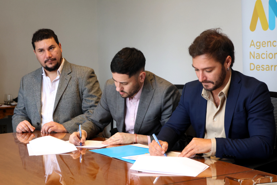 La Agencia Nacional de Desarrollo (ANDE) y la Administración Nacional de Correos (ANC) suscribieron un convenio marco de cooperación, con el objetivo de articular acciones conjuntas en favor del sector productivo nacional.