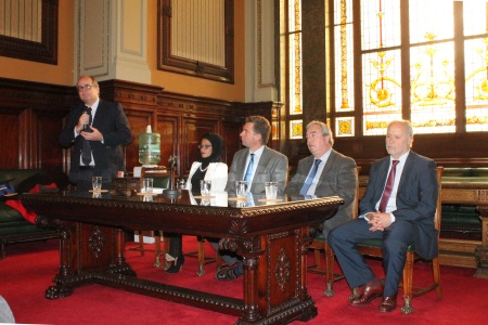 Director de Correo Uruguayo, Dr. Fernando Saralegui, haciendo uso de la palabra.