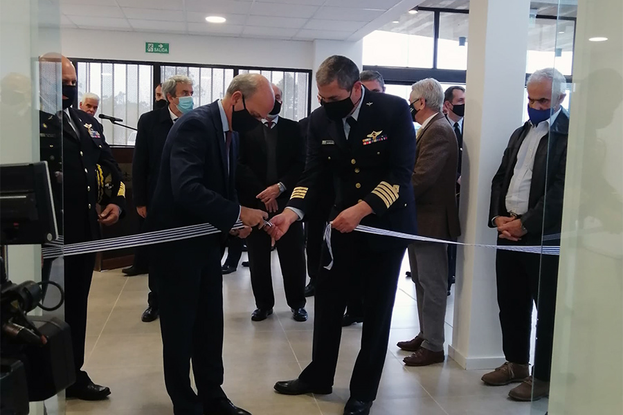 Ministro de Defensa inaugura las obras de remodelación